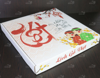 Hộp carton đựng lịch Tết 2025 cao cấp giá rẻ